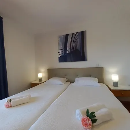 Monumental Sur Appartement